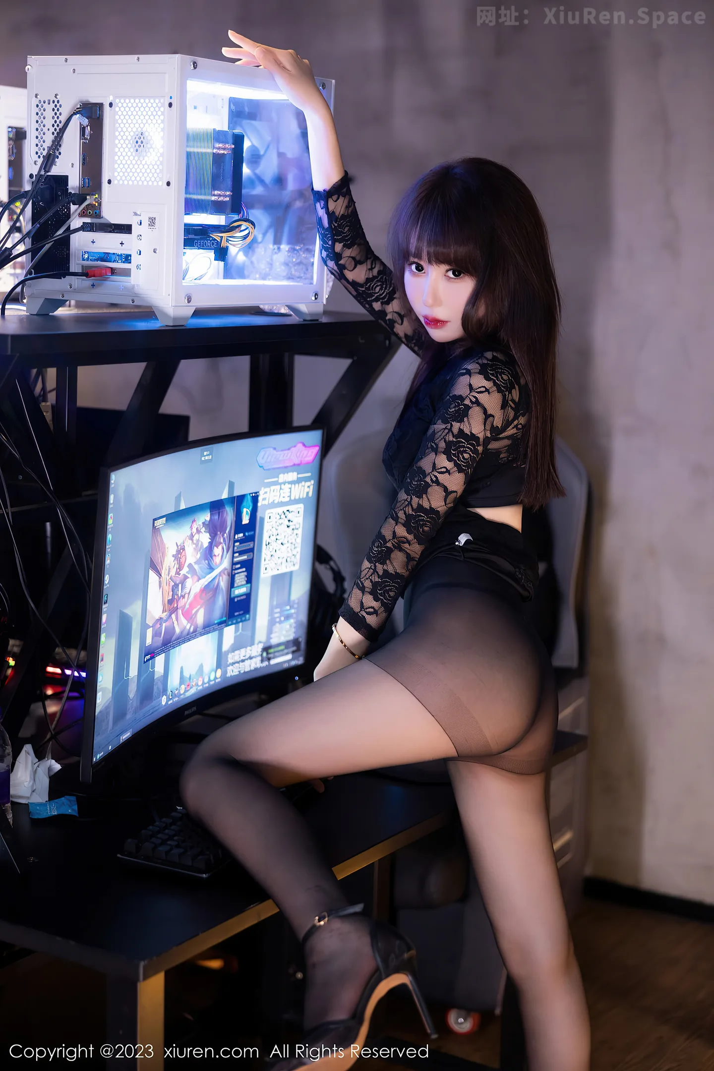 图片[6]-[XiuRen秀人网]VOL.7751 新人模特韩系学妹黑色网纹上衣露轻透内衣配超薄黑丝魅惑写真101P-秀人网官方网站